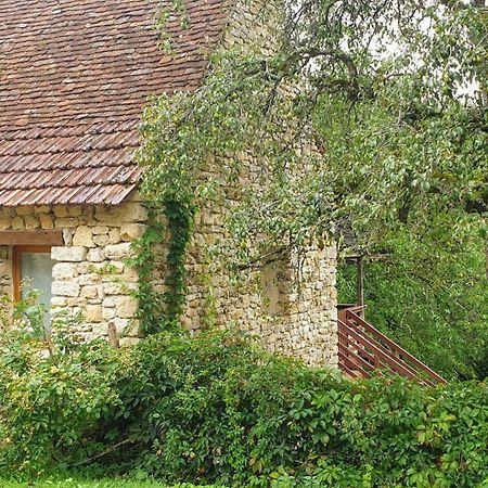 Gite Et Chambres D'Hotes - Sur Le Chemin Des Sens Azerat Eksteriør bilde